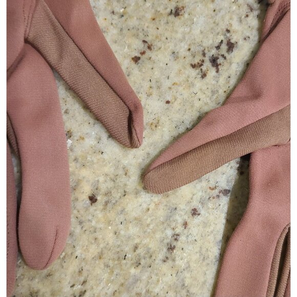 Vintage Size S/M Pink Stretch Nylon Formal 7.5" Gloves Cluster Bracelet Look - Picture 9 of 16